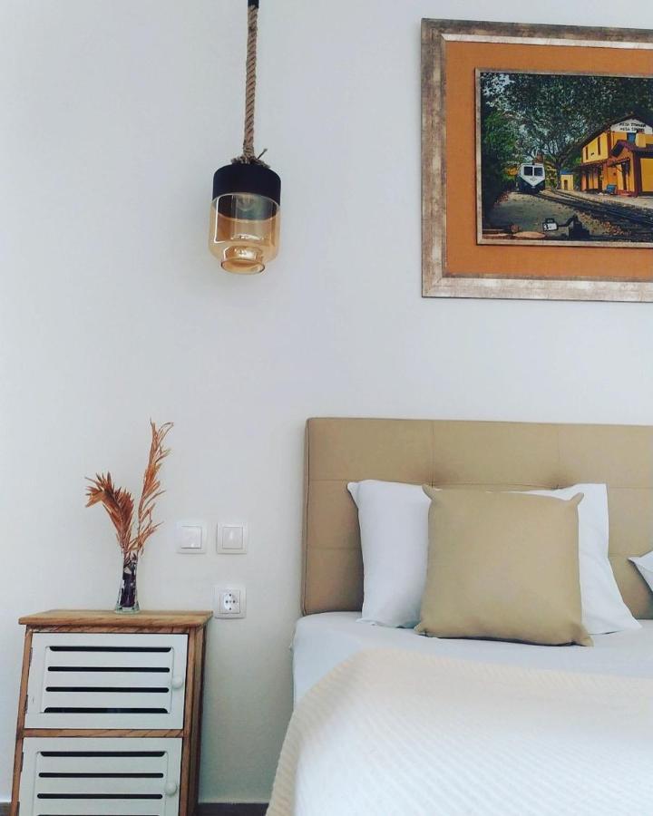 Μούσες Aparthotel Kalavryta Exteriör bild