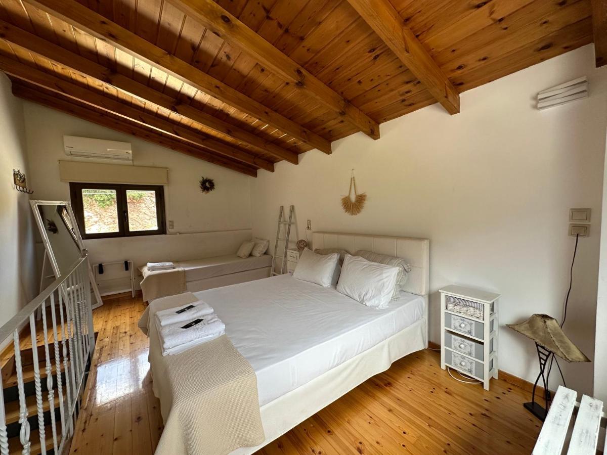 Μούσες Aparthotel Kalavryta Exteriör bild
